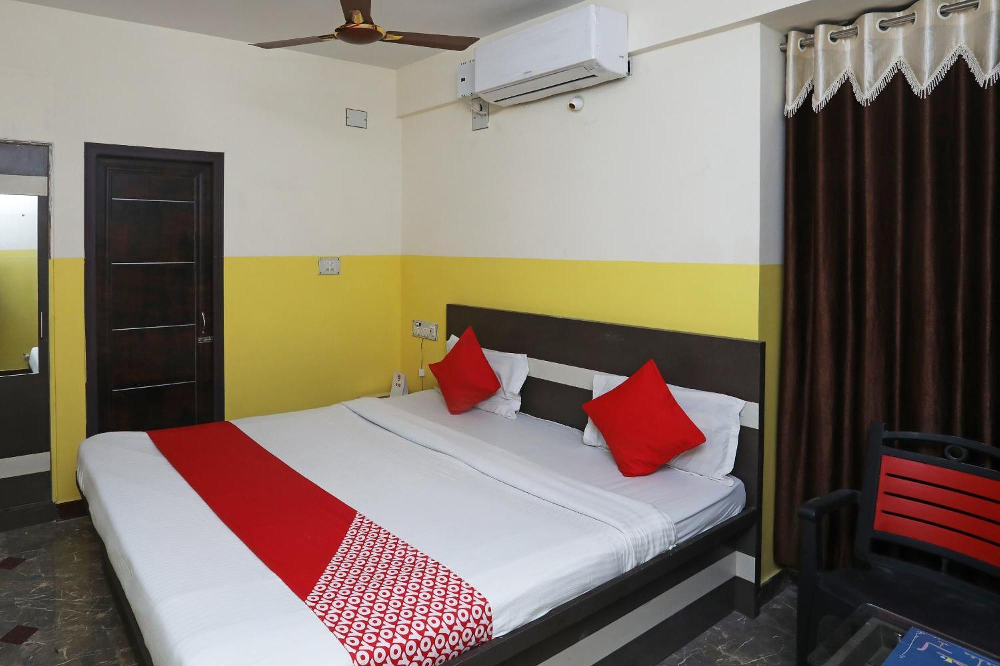 Oyo 26152 Hotel Aarush ディガ エクステリア 写真