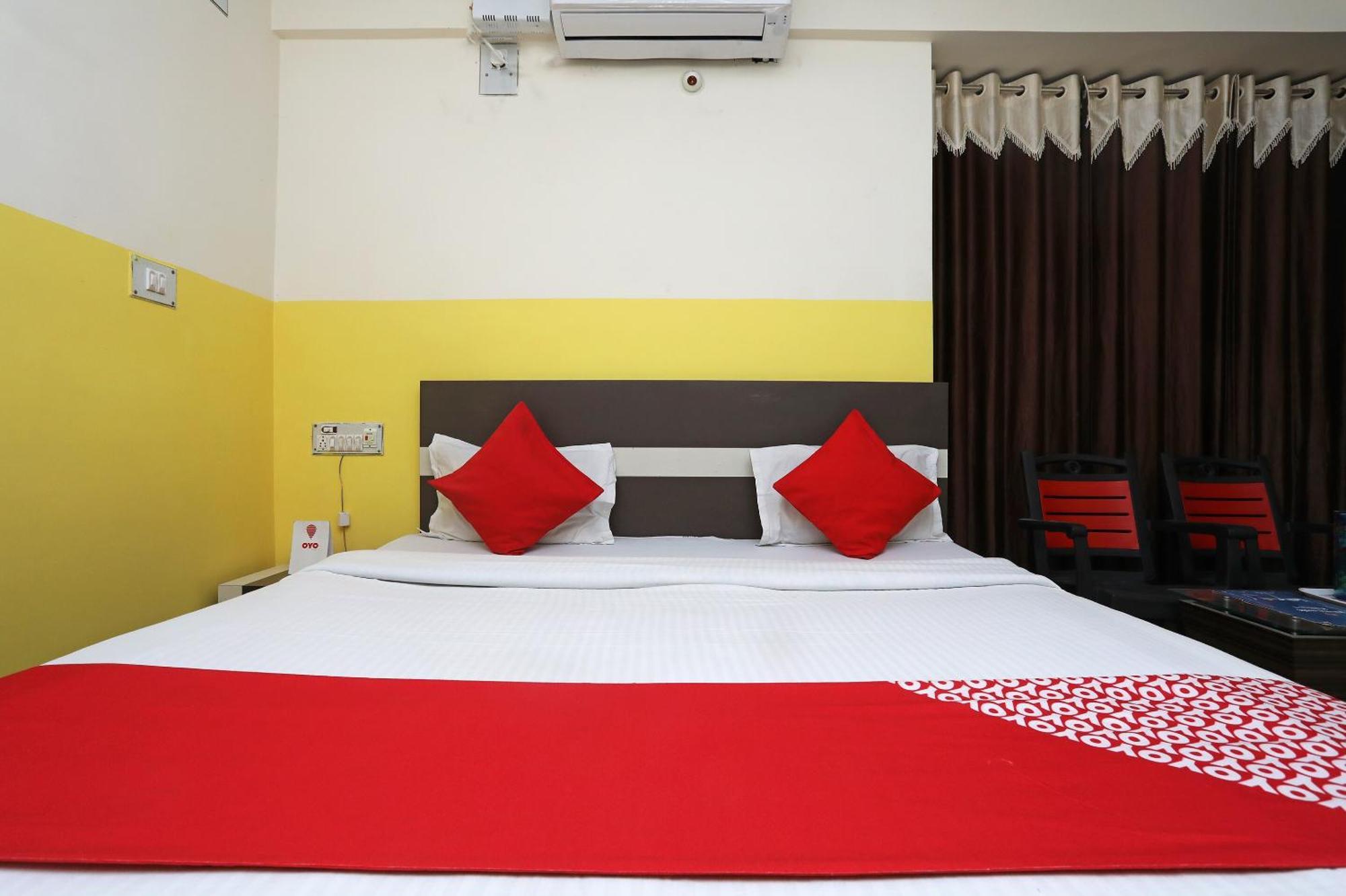 Oyo 26152 Hotel Aarush ディガ エクステリア 写真
